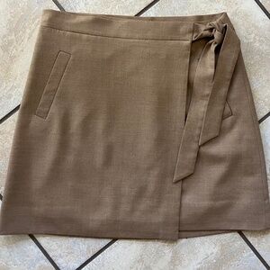 J.Crew Camel Wool Blend Wrap Mini Skirt – Size 6 | Classic Preppy Fall Style